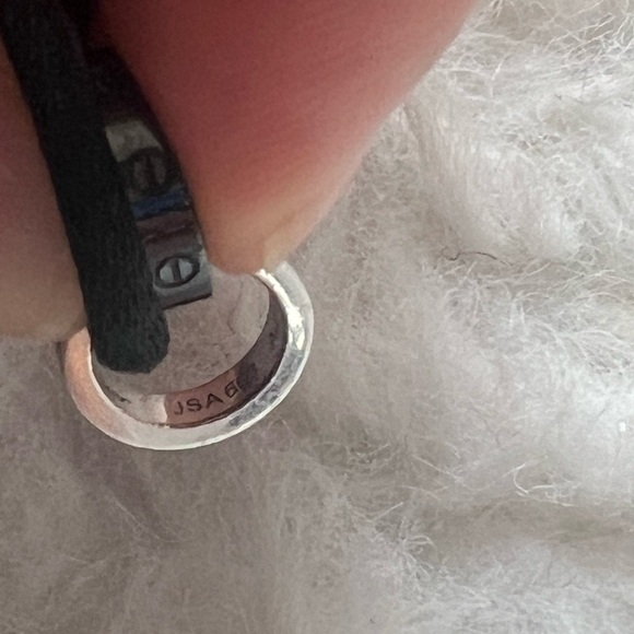 Cartier White Gold & Black Ceramic 4 Diamond
Love Cord Bracelet - Picture 5 of 15